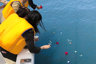 岡崎石材 匠実乃の海洋散骨イメージ02